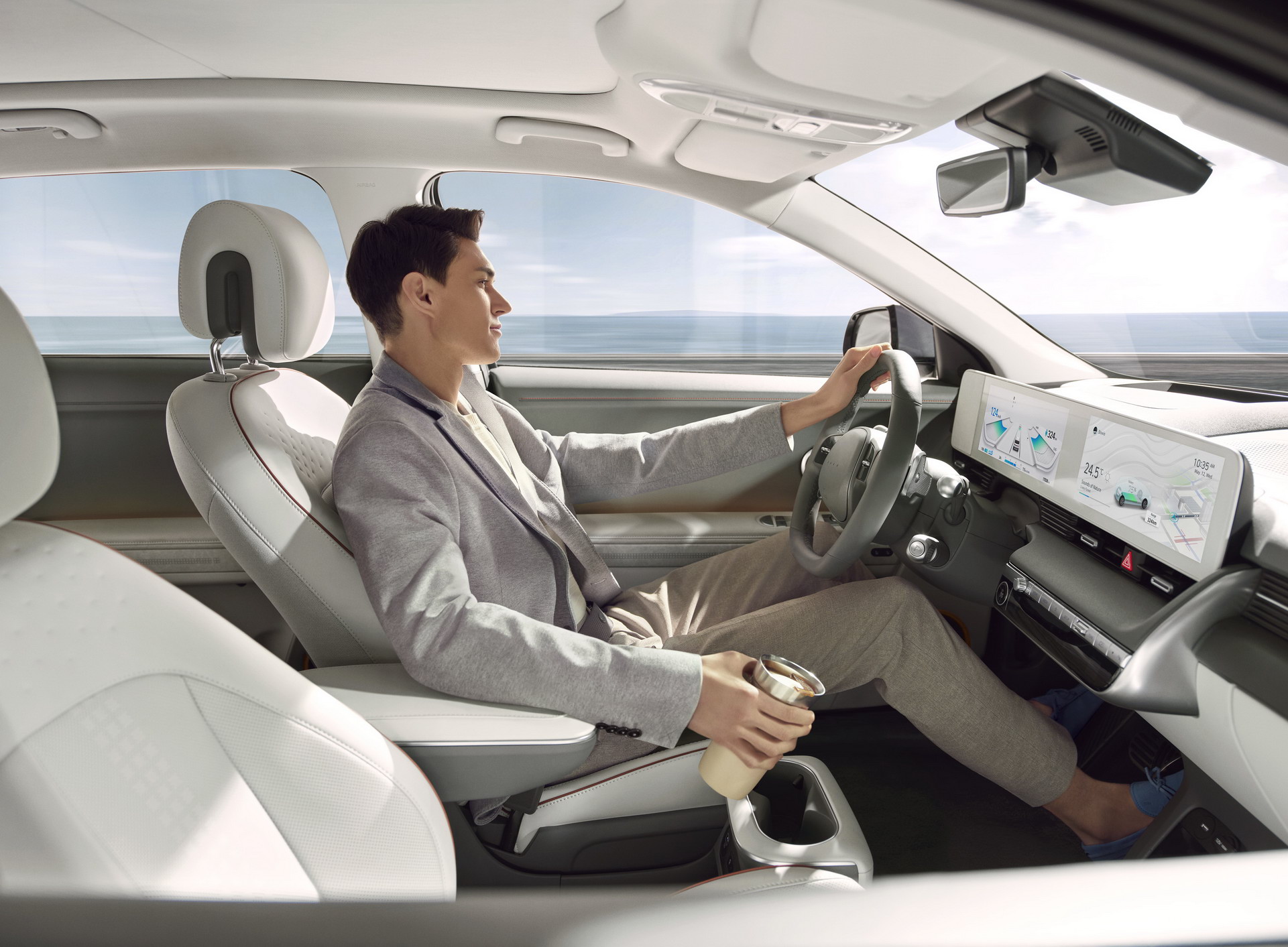 Download 2022 Hyundai Ioniq 5 - Interior HD Wallpaper 1921x1413 #267