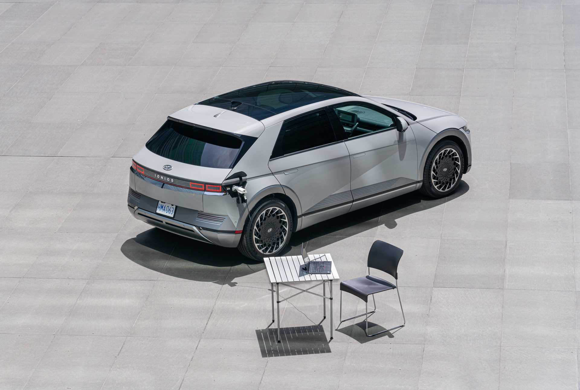 Download 2022 Hyundai Ioniq 5 - Rear Three-Quarter HD Wallpaper 1920x1290 #133