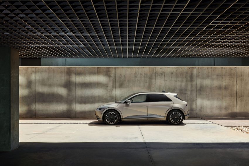 2022 Hyundai Ioniq 5 - Side HD Wallpapers 850x567 #32 2022 Hyundai Ioniq 5 - Side Wallpaper 850x567 #32