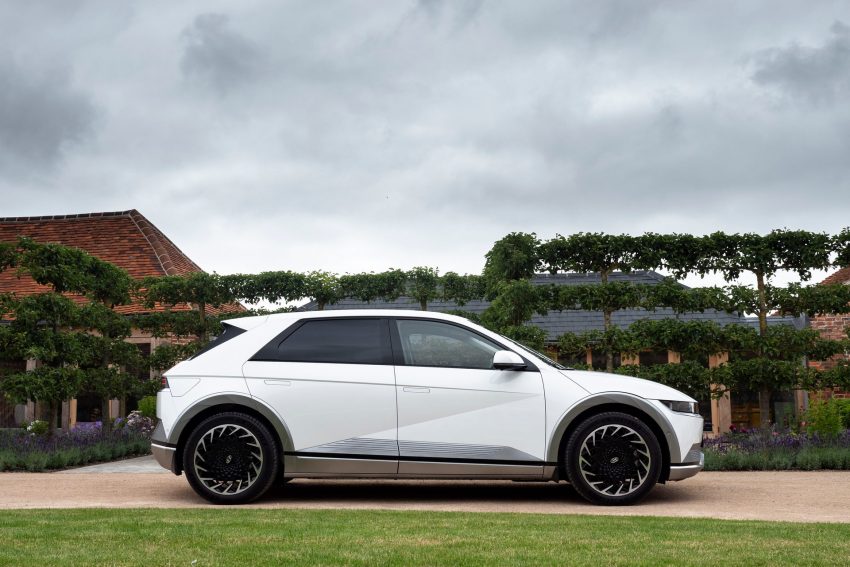 2022 Hyundai Ioniq 5 - Side HD Wallpapers 850x567 #26 2022 Hyundai Ioniq 5 - Side Wallpaper 850x567 #26