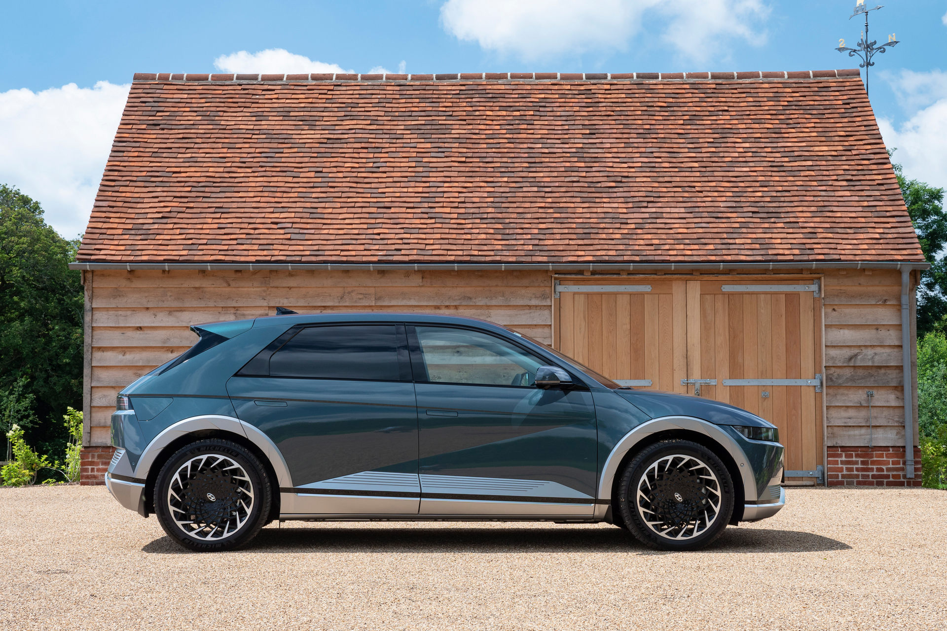 Download 2022 Hyundai Ioniq 5 - Side HD Wallpaper 1920x1280 #15