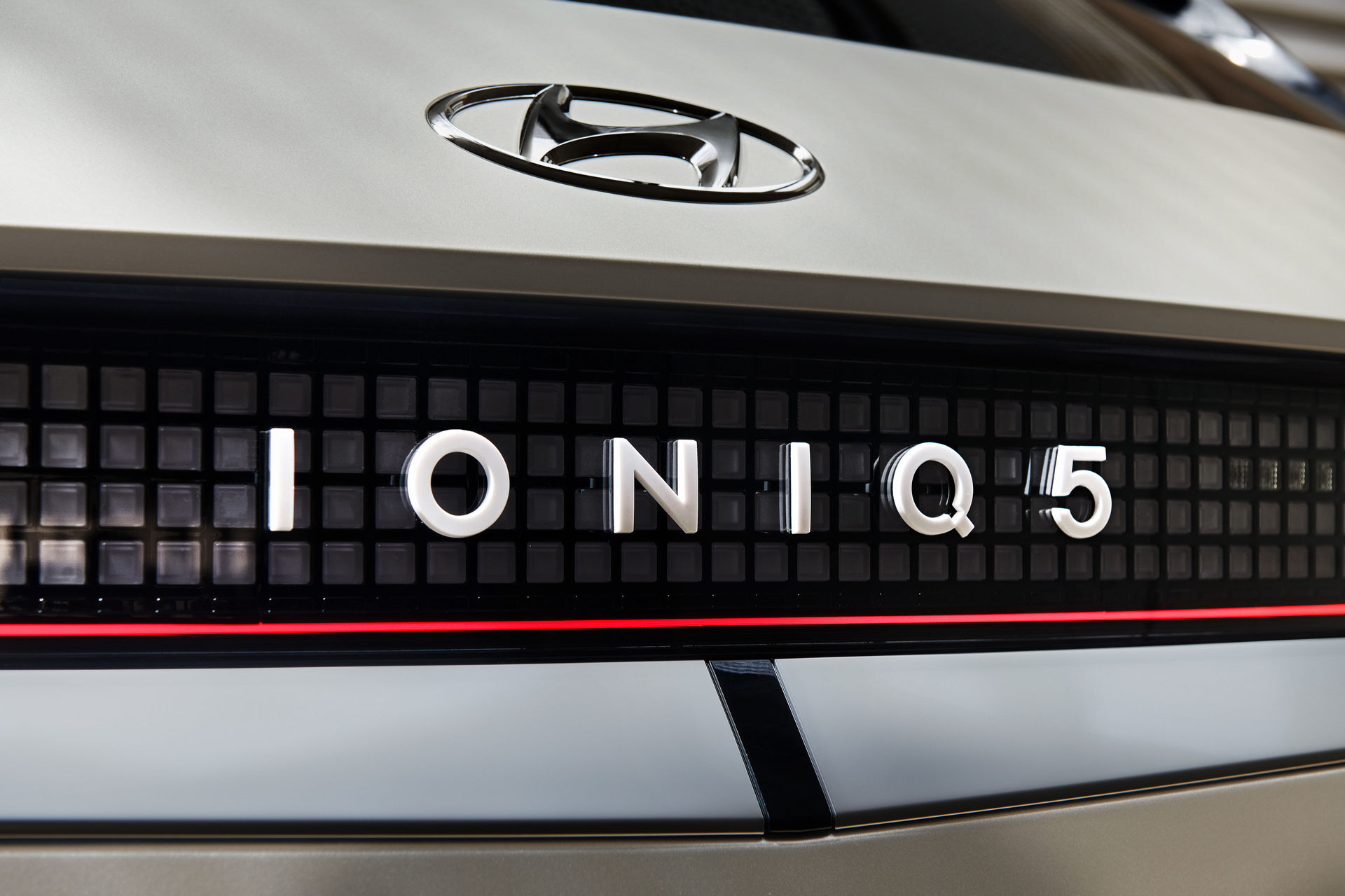 Download 2022 Hyundai Ioniq 5 - Tail Light HD Wallpaper 1920x1280 #35