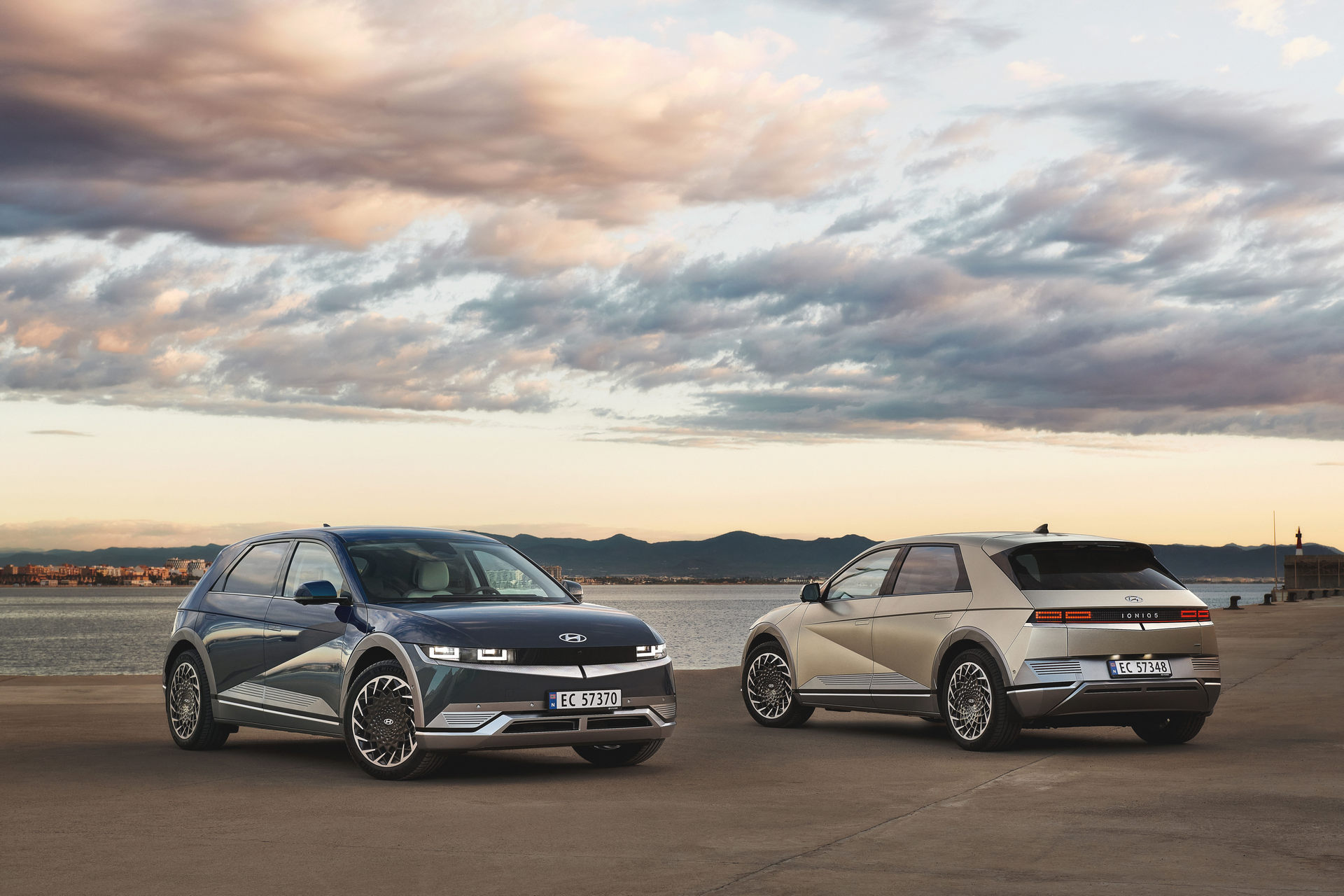 Download 2022 Hyundai Ioniq 5 HD Wallpaper 1920x1280 #11