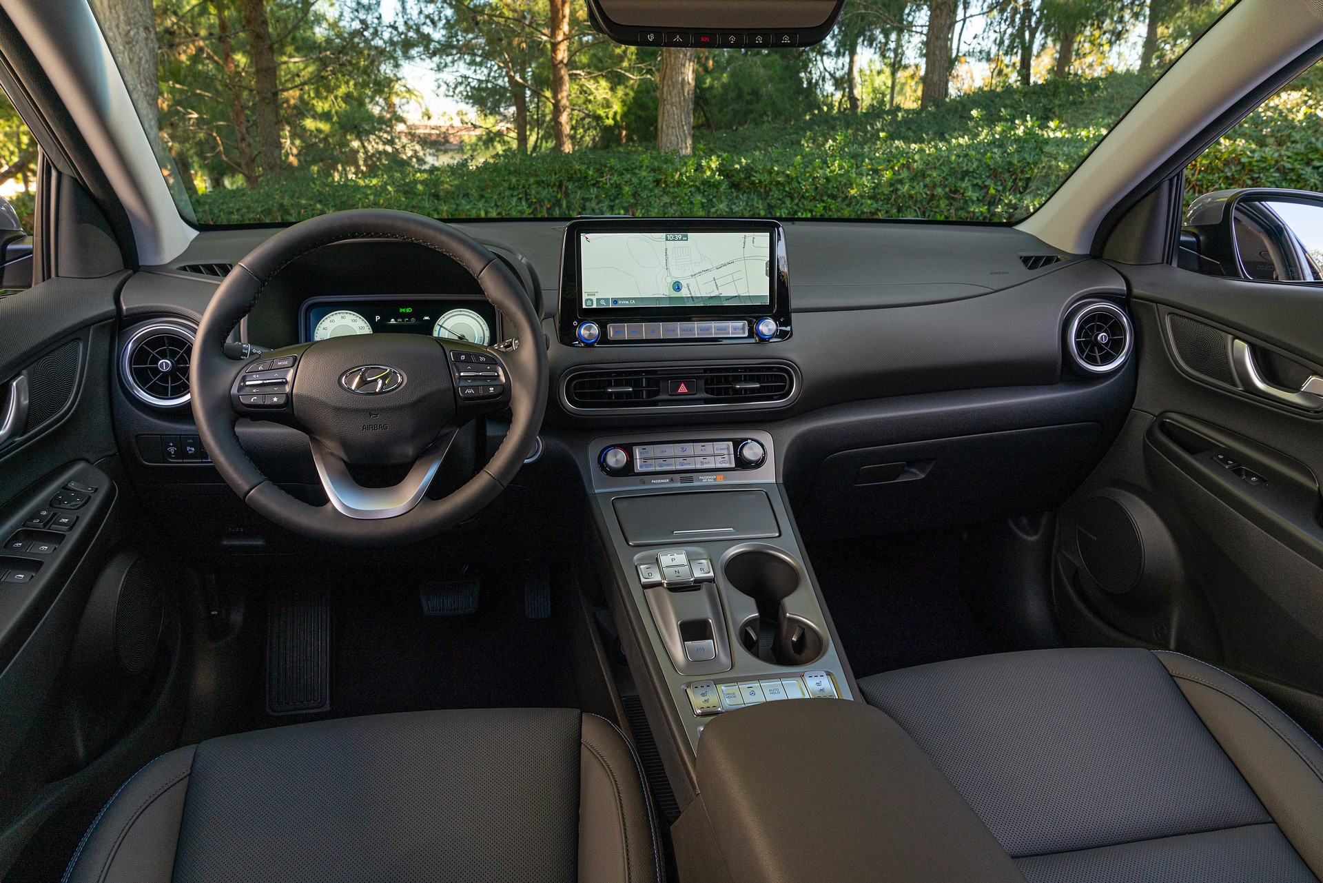 Download 2022 Hyundai Kona Electric - Interior, Cockpit HD Wallpaper 1920x1281 #11