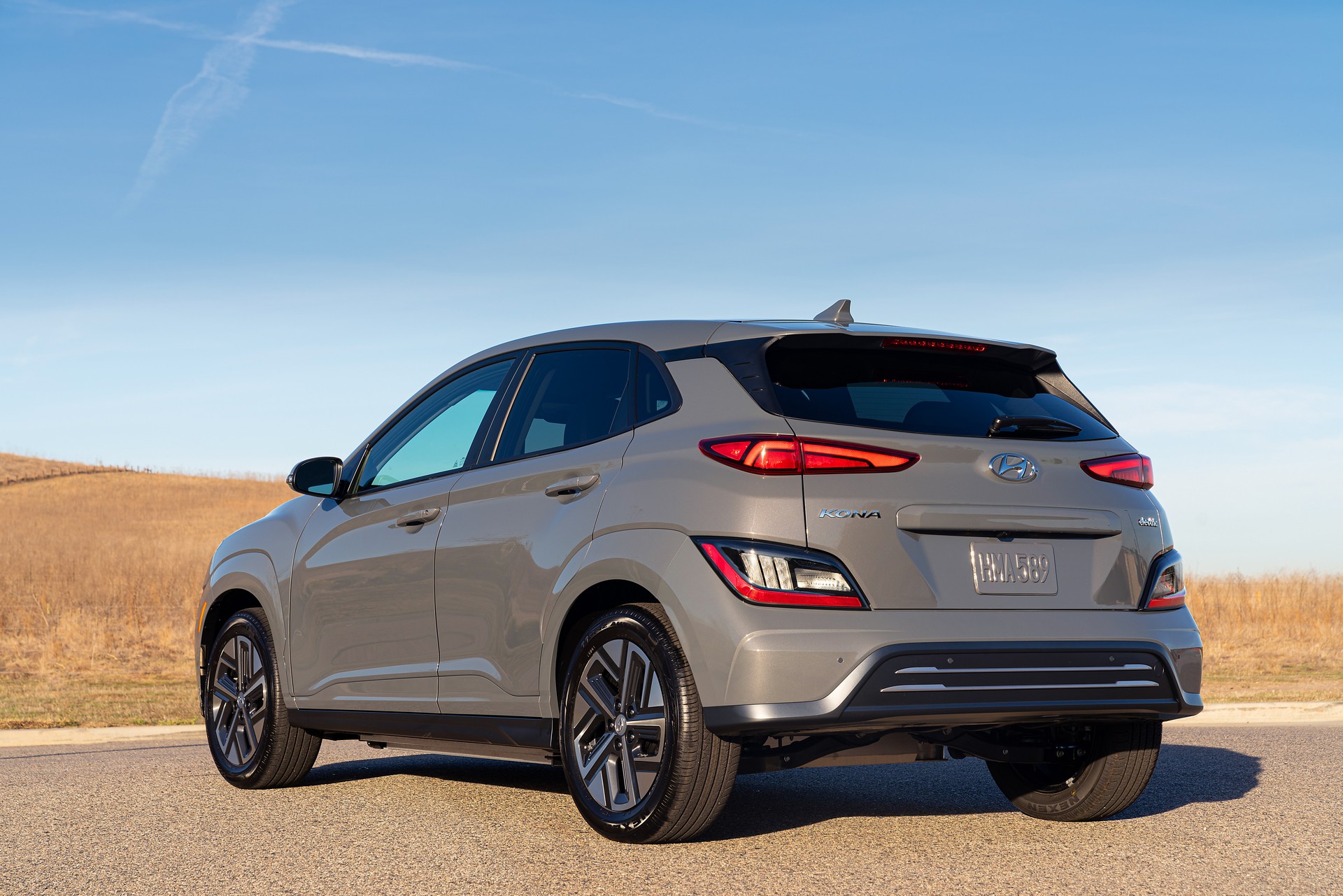 Download 2022 Hyundai Kona Electric - Rear HD Wallpaper 1920x1281 #7