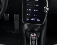 2022 McLaren Artura - Central Console Wallpaper 190x150