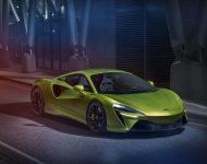 2022 McLaren Artura - Front Three-Quarter Wallpaper 190x150
