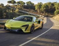 2022 McLaren Artura - Front Three-Quarter Wallpaper 190x150