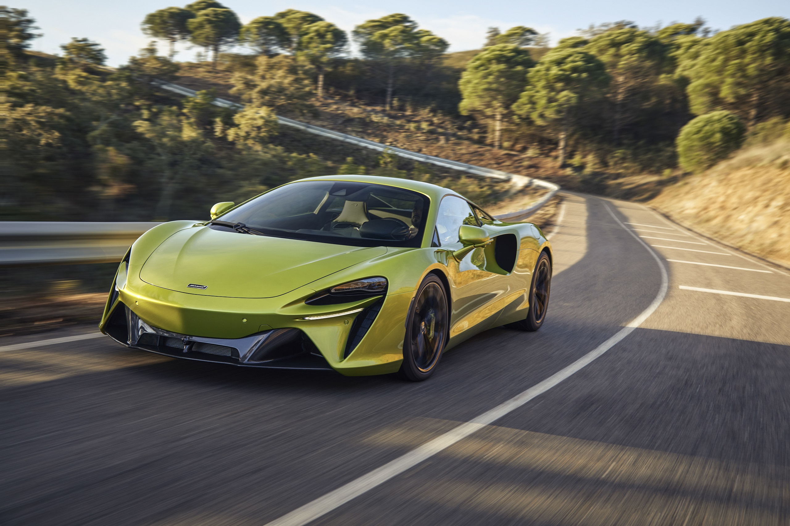 Download 2022 McLaren Artura - Front Three-Quarter HD Wallpaper 2560x1706 #21