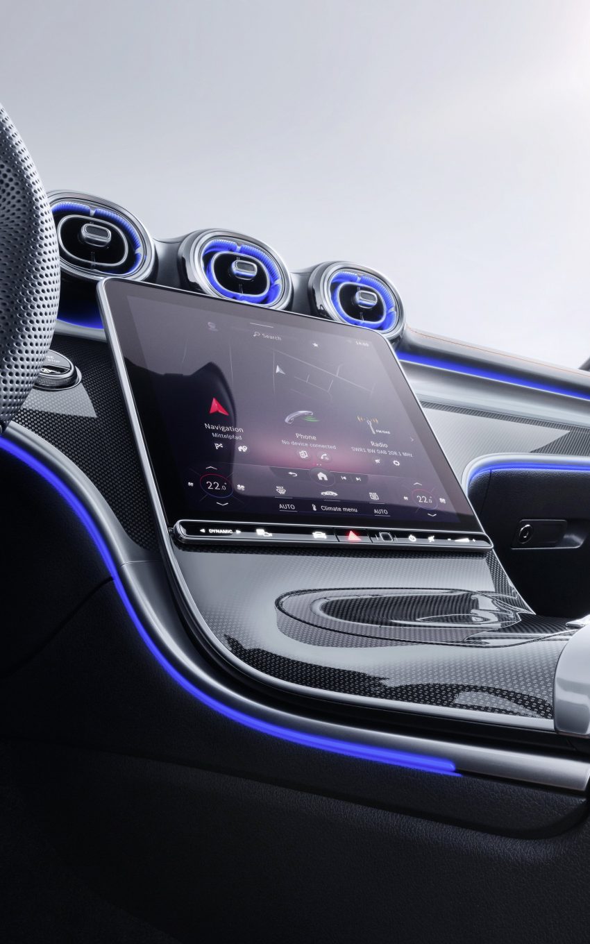 2022 Mercedes-Benz C-Class - Central Console Phone Wallpaper 850x1360 #67