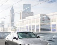 2022 Mercedes-Benz C-Class - Front Three-Quarter Wallpaper 190x150