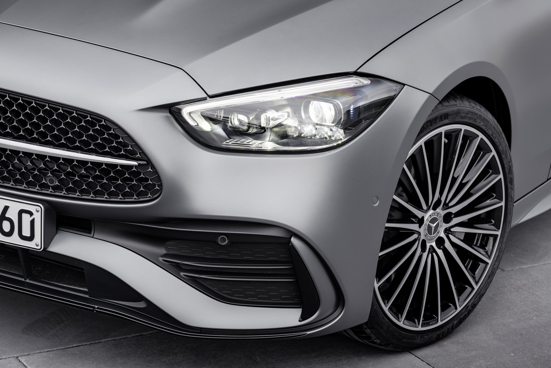 Download 2022 Mercedes-Benz C-Class - Headlight HD Wallpaper 1921x1281 #29