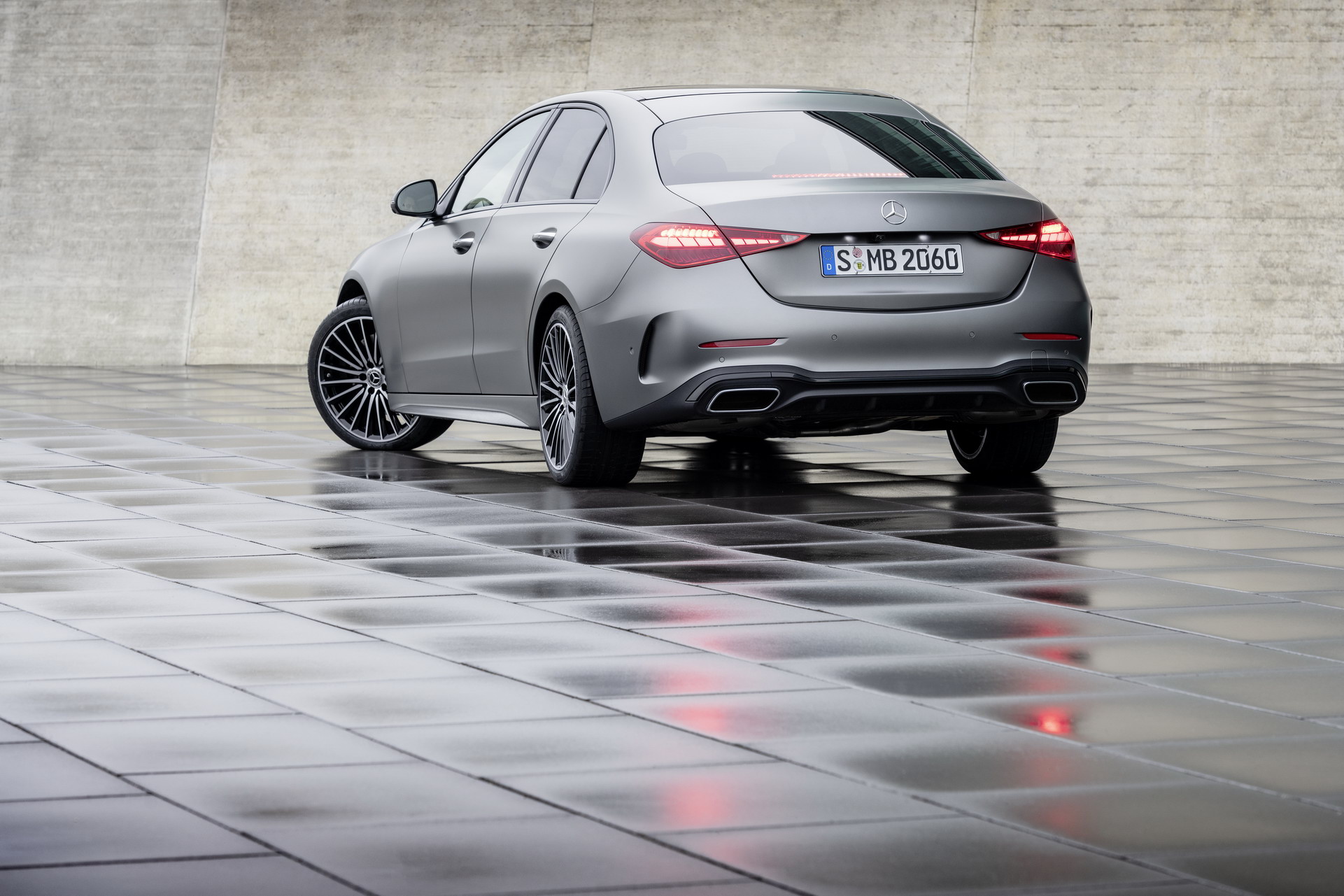 Download 2022 Mercedes-Benz C-Class - Rear Three-Quarter HD Wallpaper 1921x1281 #22