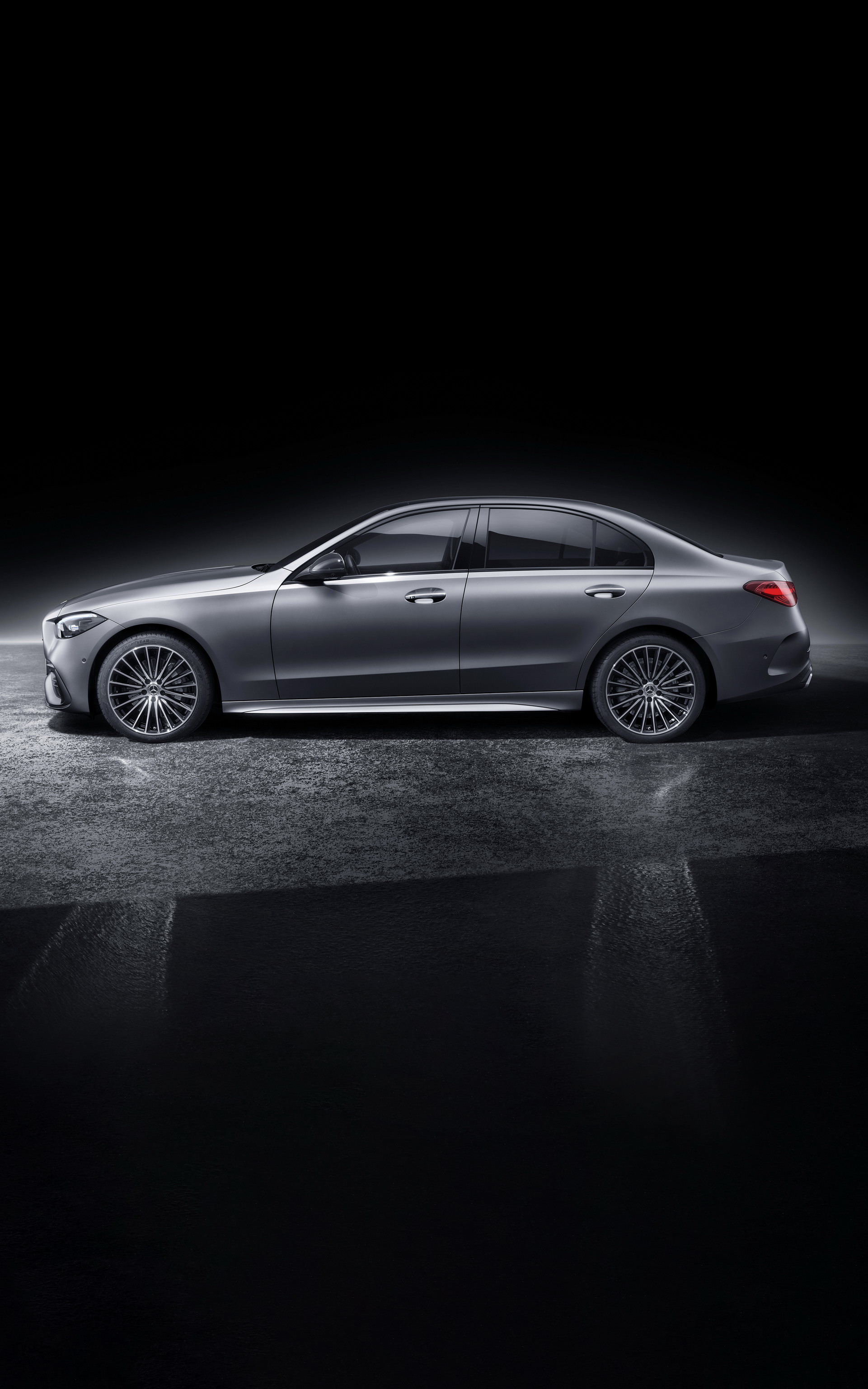 Download 2022 Mercedes-Benz C-Class - Side HD Phone Wallpaper 1921x3073 #51