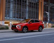 2022 Mitsubishi Eclipse Cross - Front Three-Quarter Wallpaper 190x150