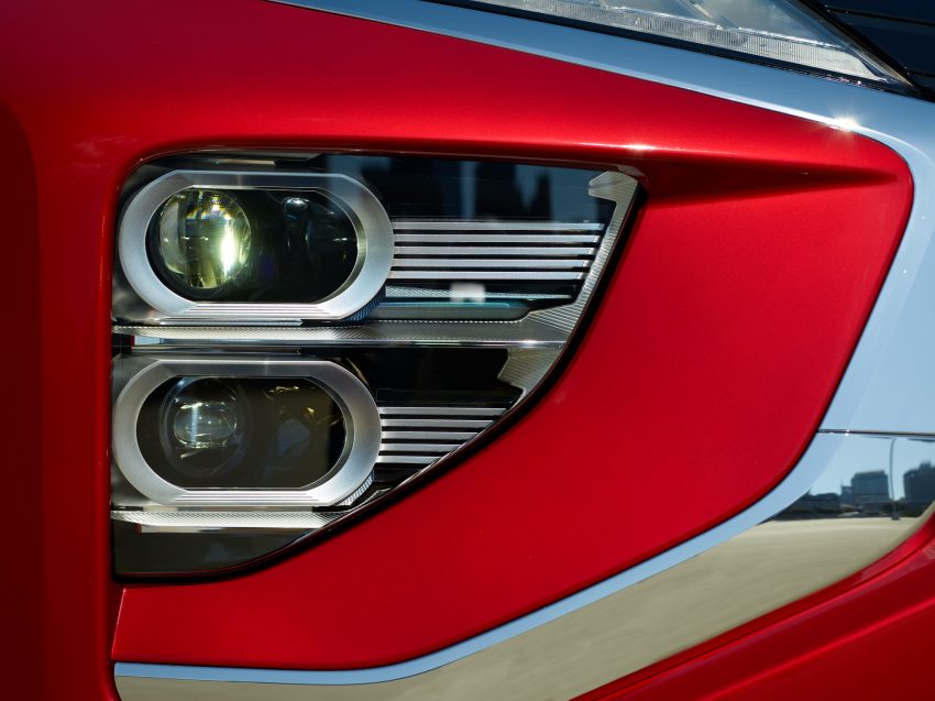 2022 Mitsubishi Eclipse Cross - Headlight HD Wallpapers 850x637 #20 2022 Mitsubishi Eclipse Cross - Headlight Wallpaper 850x637 #20