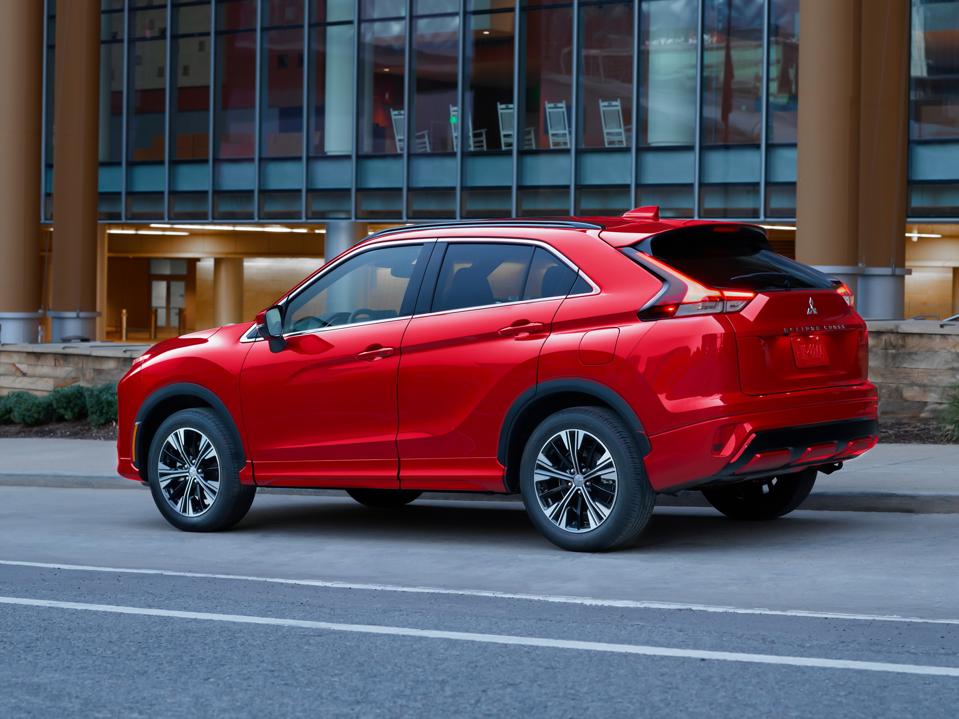 Download 2022 Mitsubishi Eclipse Cross - Rear Three-Quarter HD Wallpaper 1920x1441 #14