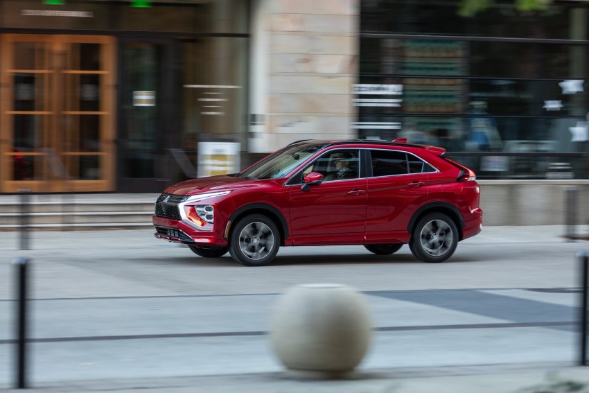 2022 Mitsubishi Eclipse Cross - Side HD Wallpapers 850x567 #9 2022 Mitsubishi Eclipse Cross - Side Wallpaper 850x567 #9