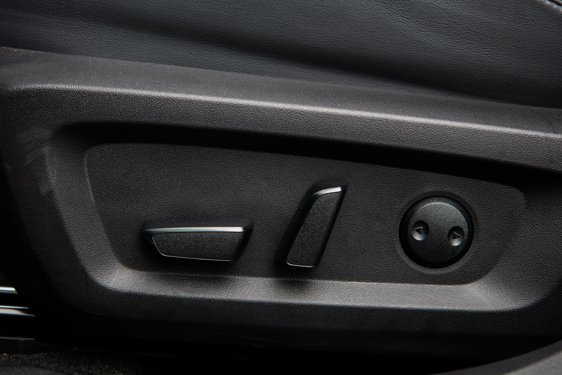 Download 2022 Mitsubishi Outlander - Interior, Detail HD Wallpaper 1921x1281 #51