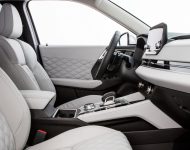 2022 Mitsubishi Outlander - Interior Wallpaper 190x150