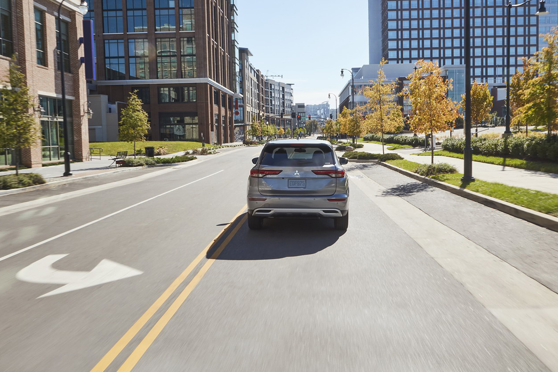 Download 2022 Mitsubishi Outlander - Rear HD Wallpaper 1920x1280 #8