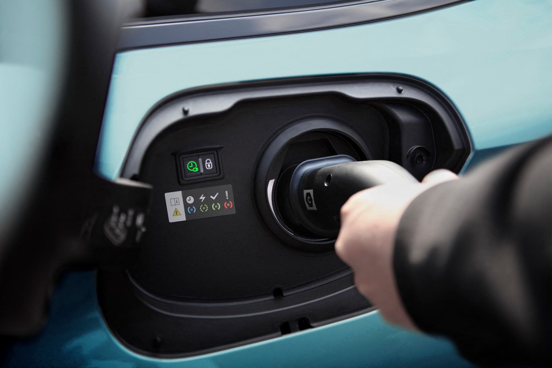 Download 2022 Peugeot 308 SW - Charging Port HD Wallpaper 1921x1281 #29