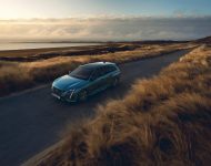 2022 Peugeot 308 SW - Front Three-Quarter Wallpaper 190x150