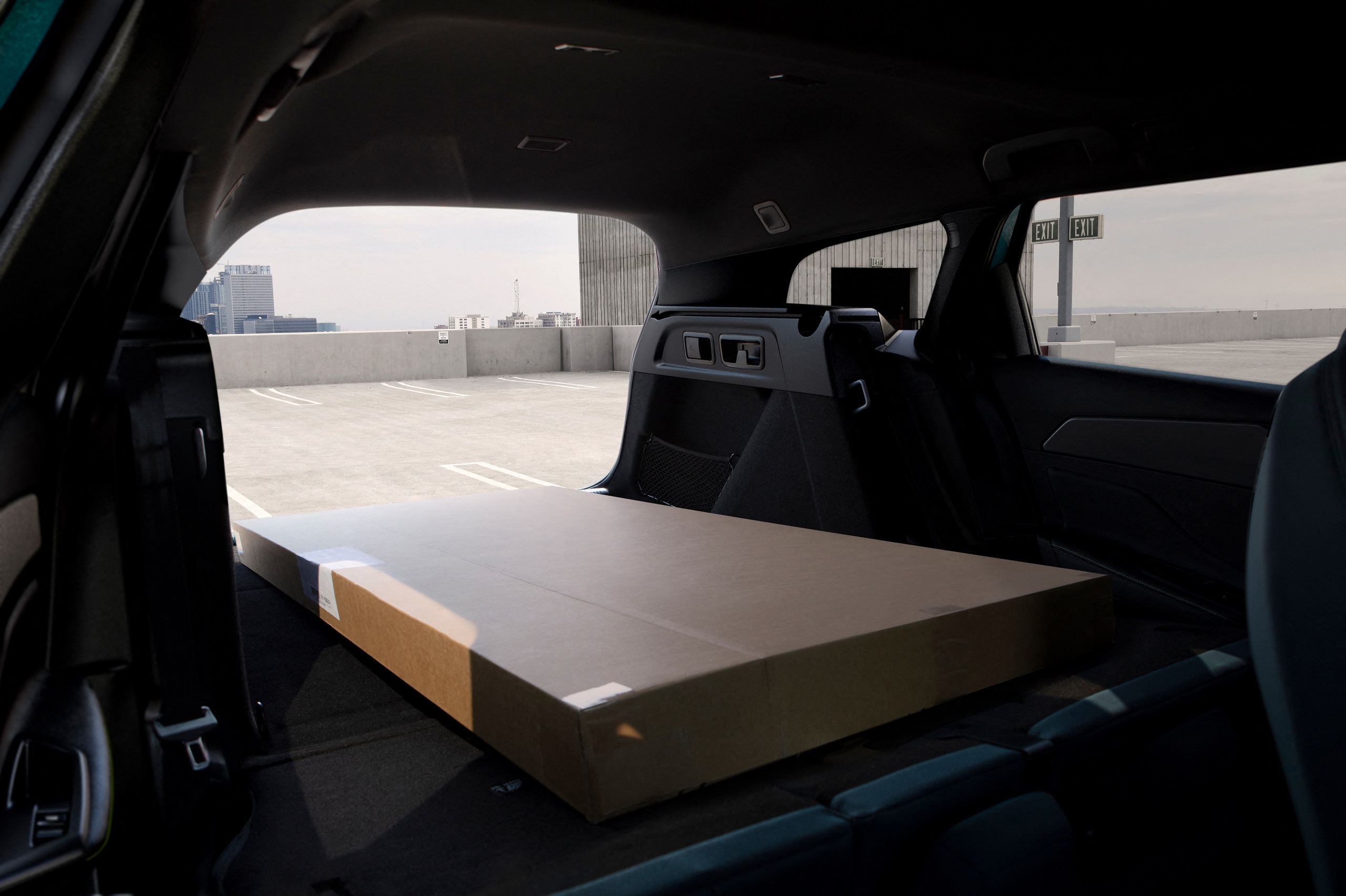 Download 2022 Peugeot 308 SW - Trunk HD Wallpaper 2560x1706 #43