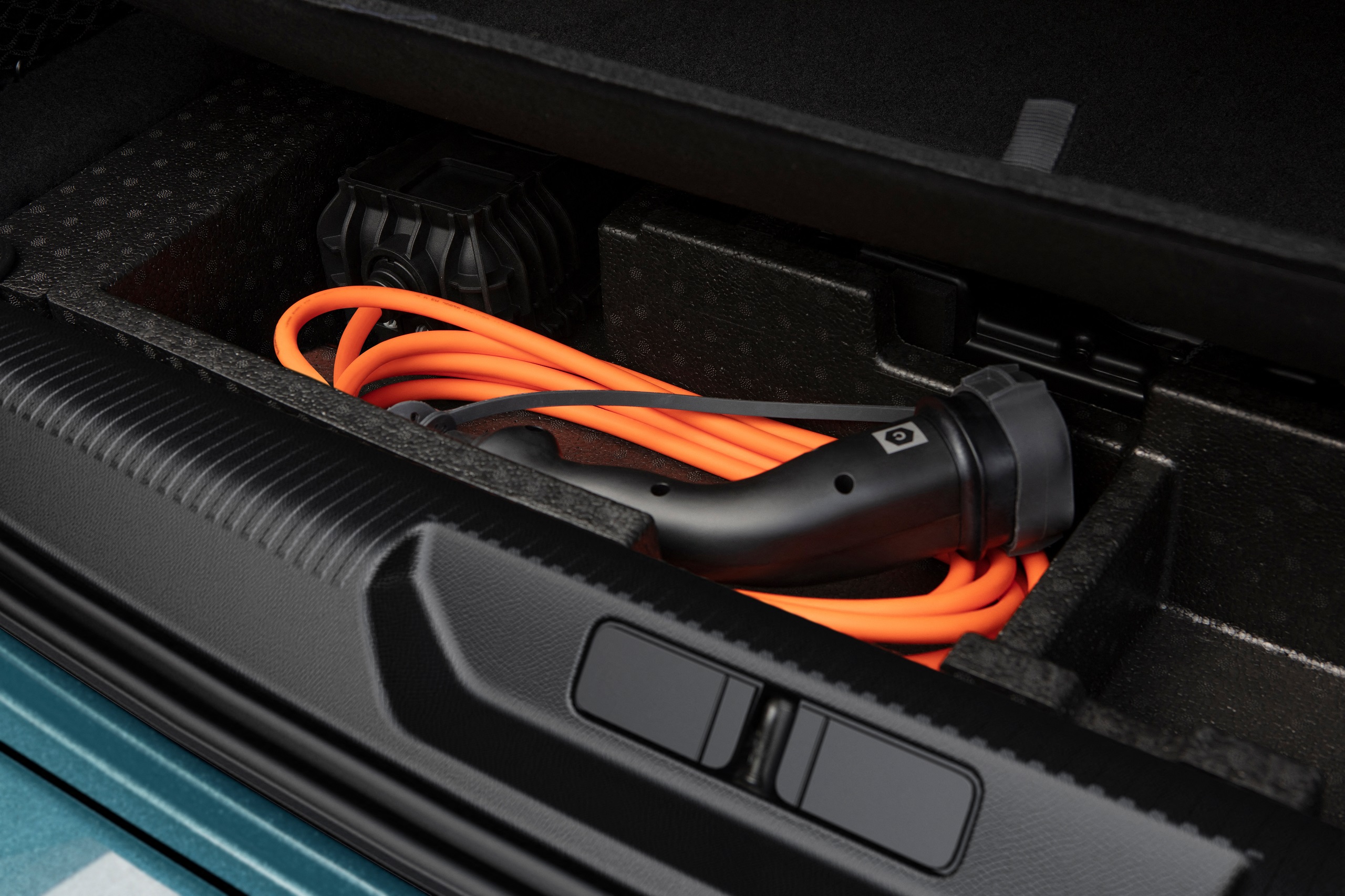 Download 2022 Peugeot 308 SW - Trunk HD Wallpaper 2560x1706 #44