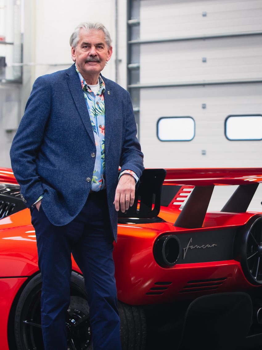 2023 Gordon Murray T.50s Niki Lauda - Presentation Phone Wallpaper 850x1133 #34