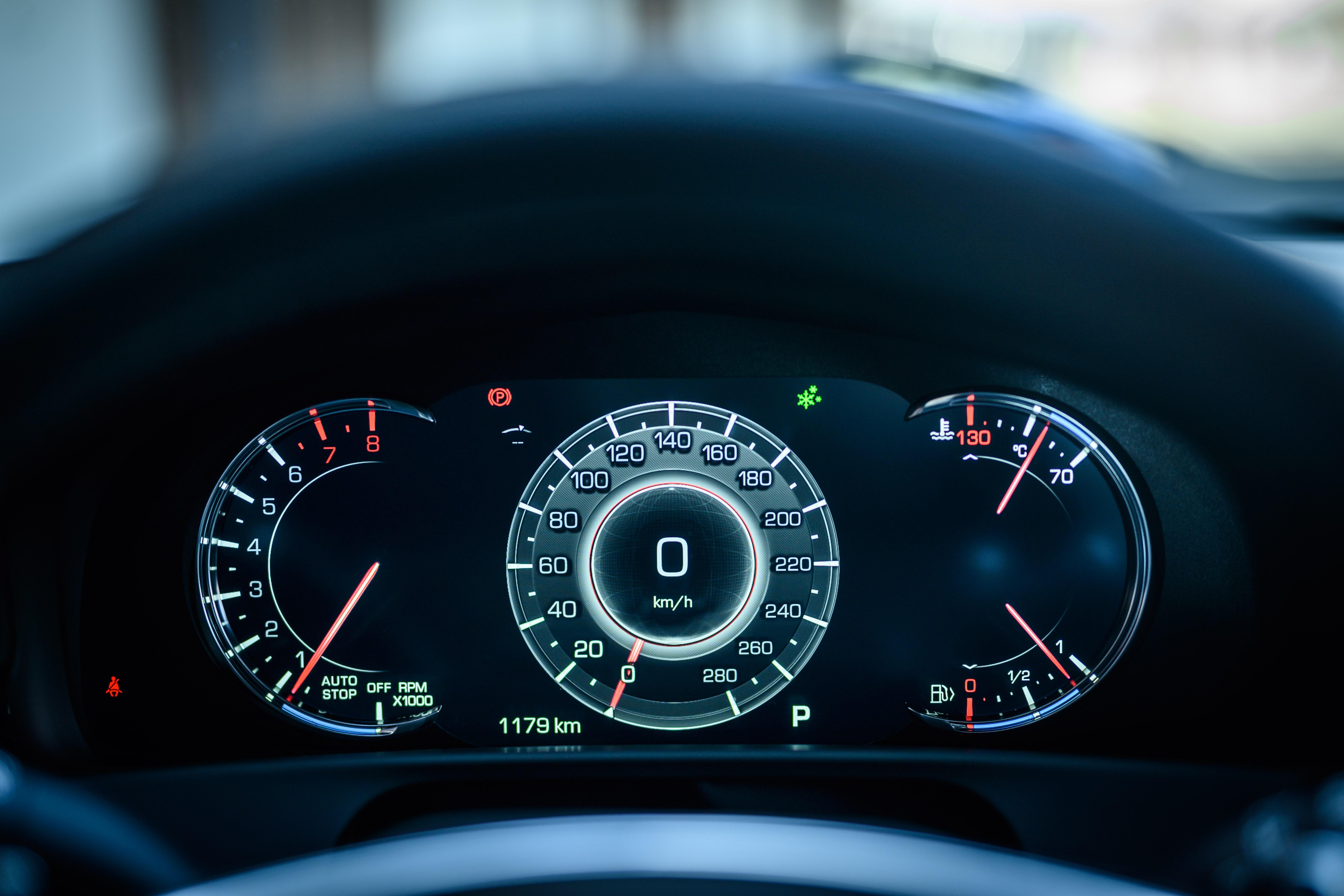 Download 2020 Cadillac CT6 Platinum - Instrument Cluster HD Wallpaper 6192x4128 #7