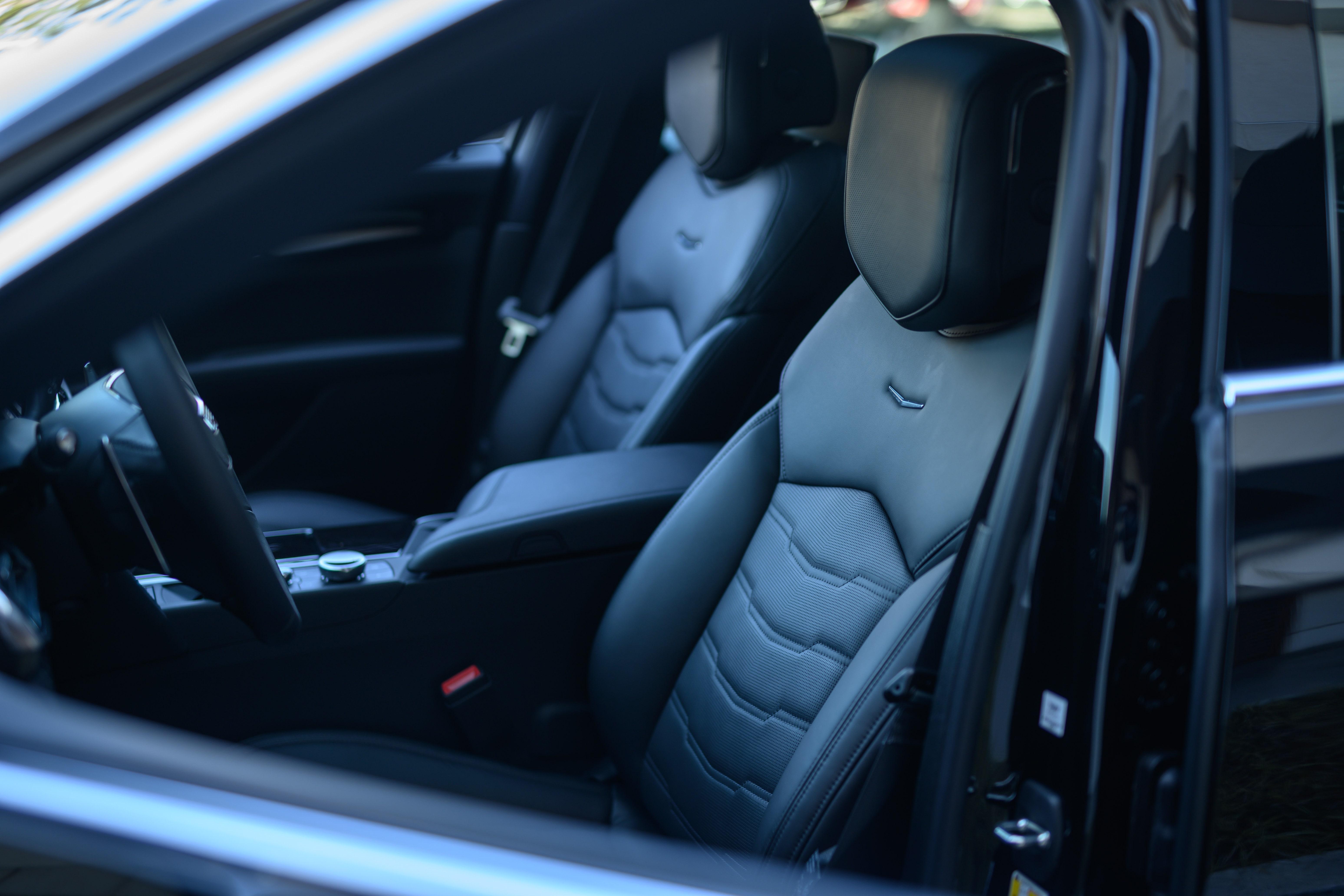 Download 2020 Cadillac CT6 Platinum - Interior, Front Seats HD Wallpaper 6192x4128 #11