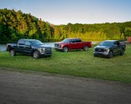 2020 Ford F-150 Lariat SuperCrew - Front Three-Quarter Wallpaper 190x150