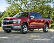 2020 Ford F-150 Lariat SuperCrew - Front Three-Quarter Wallpaper 190x150