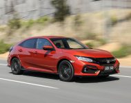 2020 Honda Civic RS Hatchback [AU-spec] - Front Three-Quarter Wallpaper 190x150