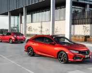 2020 Honda Civic RS Hatchback [AU-spec] - Front Three-Quarter Wallpaper 190x150