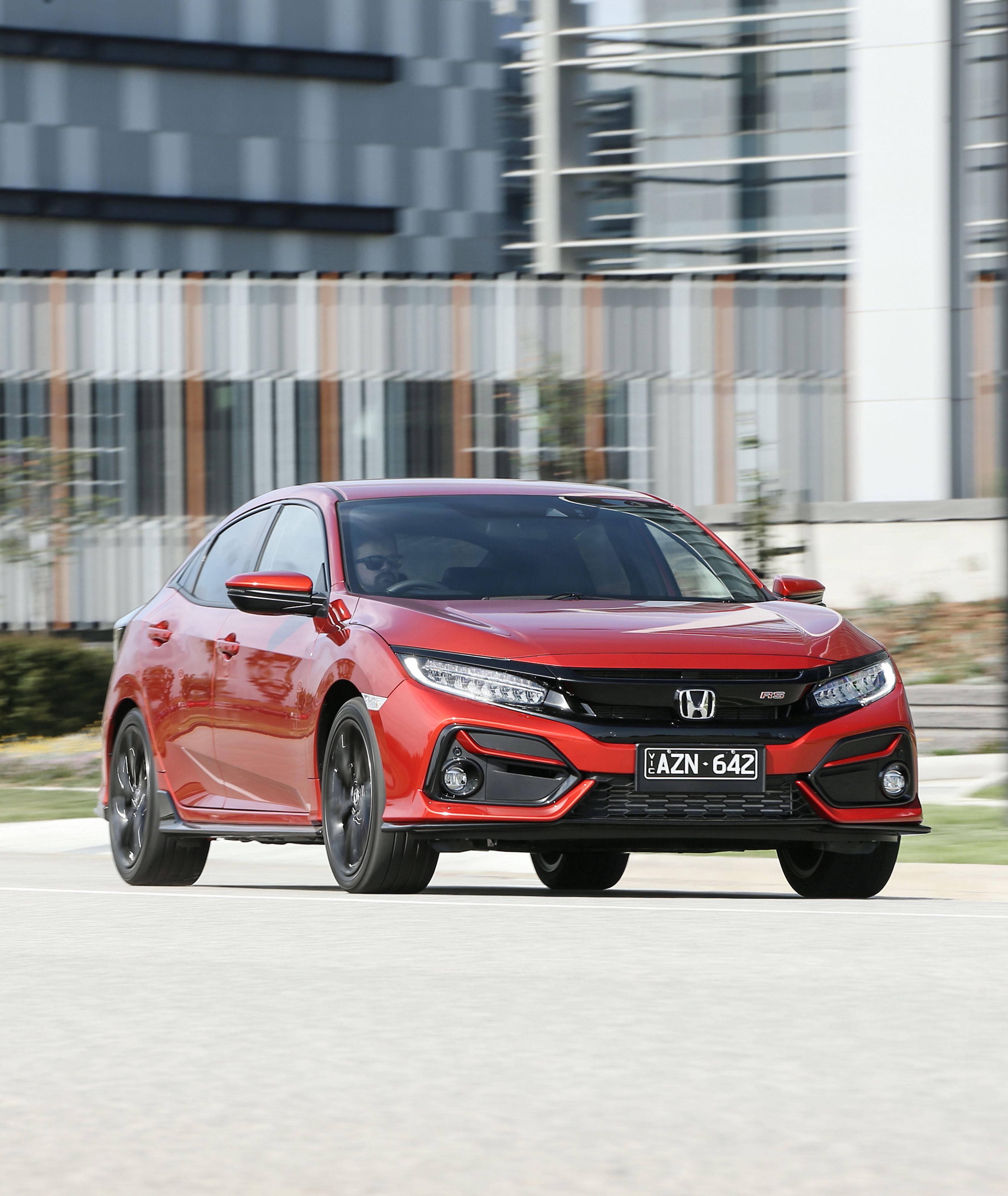 Download 2020 Honda Civic RS Hatchback [AU-spec] - Front Three-Quarter HD Phone Wallpaper 3334x3956 #11