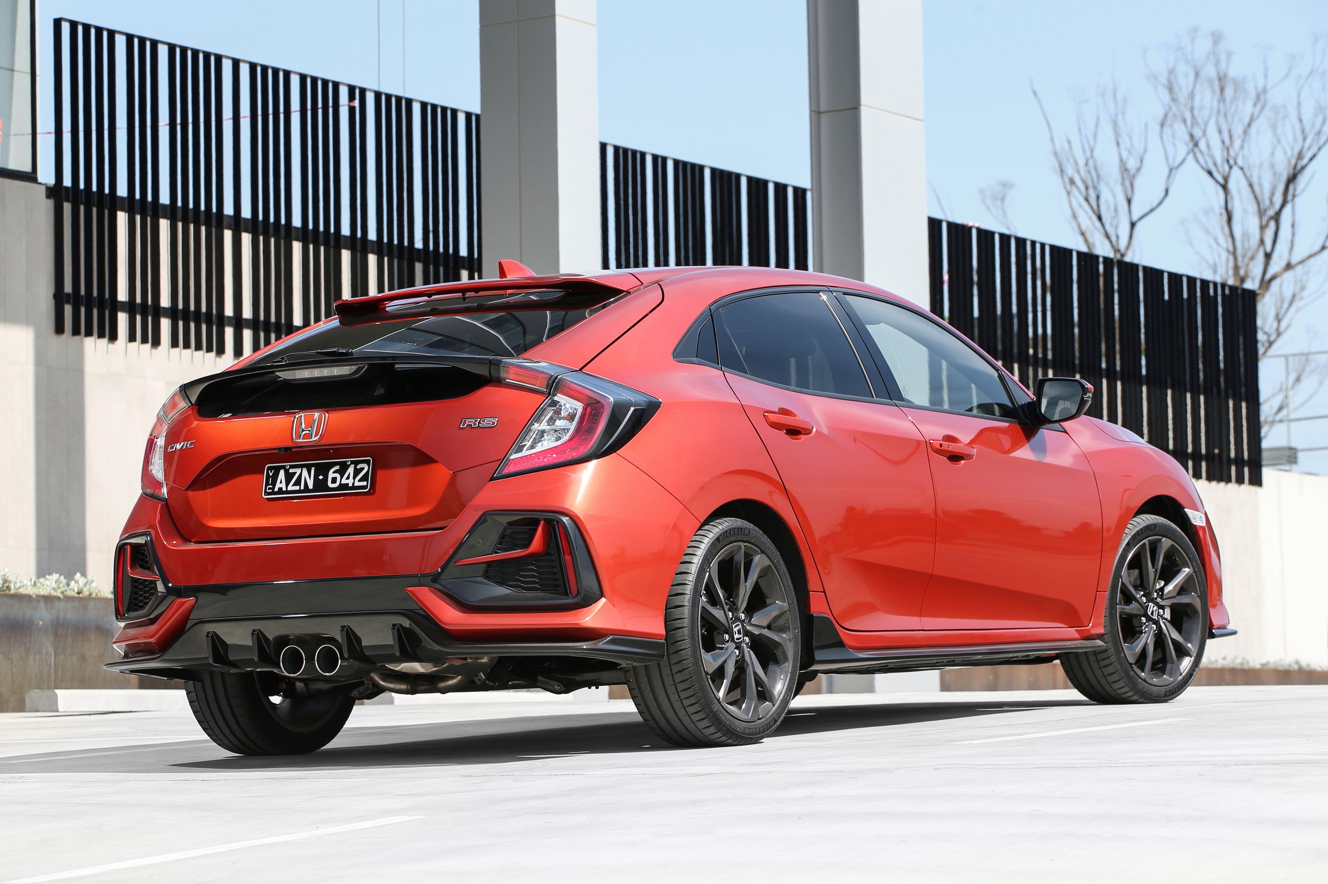 Download 2020 Honda Civic RS Hatchback [AU-spec] - Rear Three-Quarter HD Wallpaper 4500x2995 #19