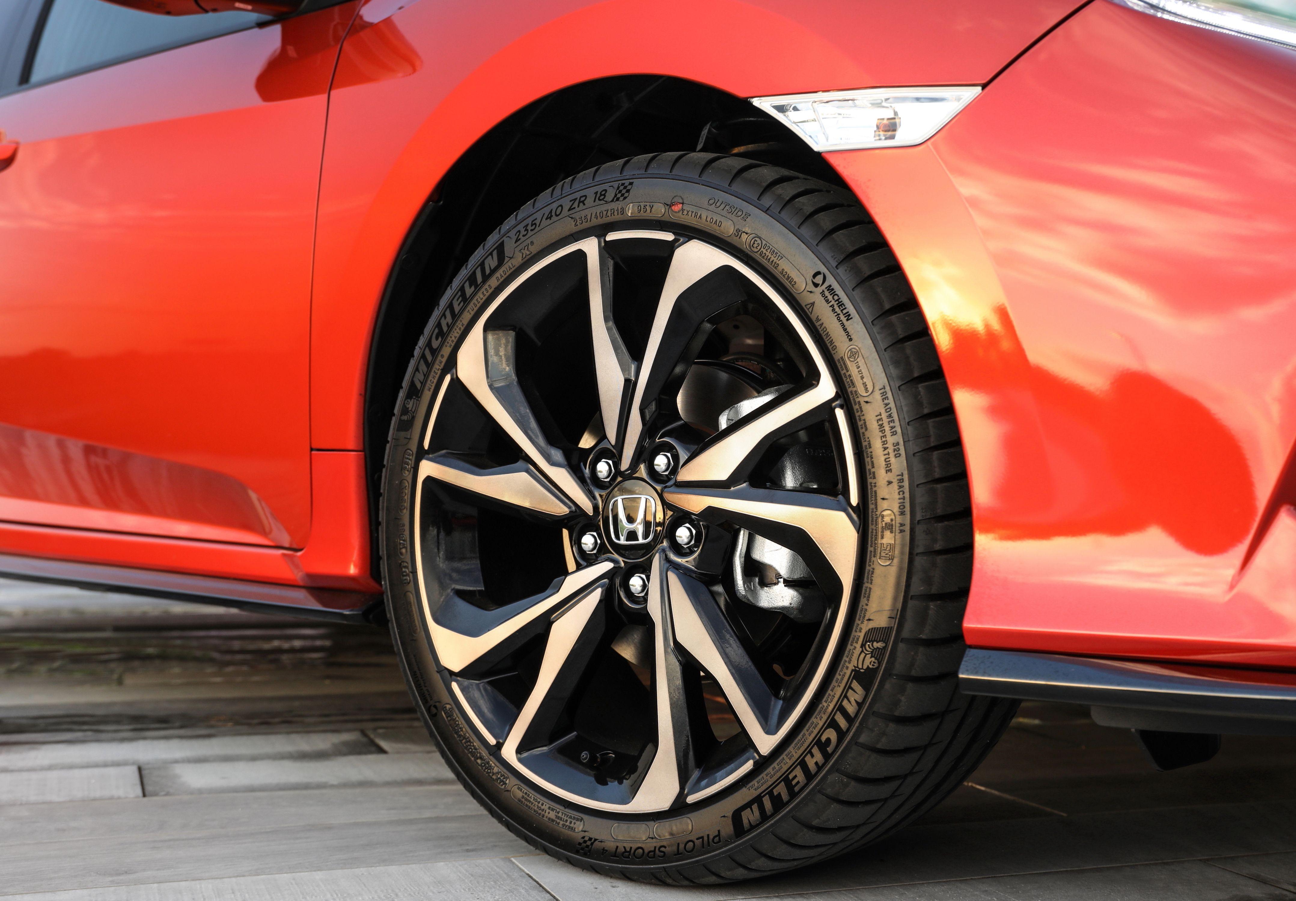 Download 2020 Honda Civic RS Hatchback [AU-spec] - Wheel HD Wallpaper 4313x3001 #27