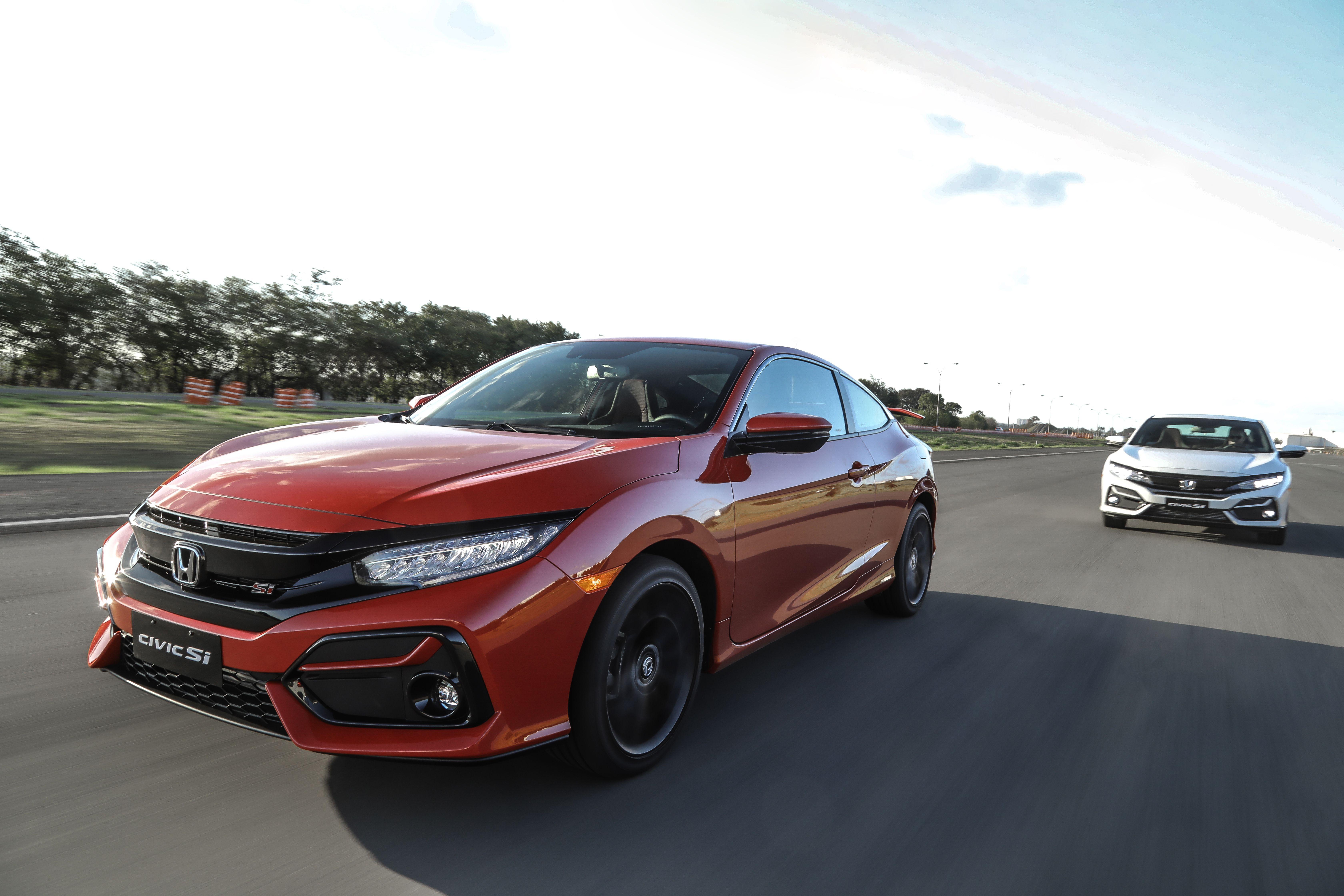 Download 2020 Honda Civic Si Coupe - Front Three-Quarter HD Wallpaper 6720x4480 #1