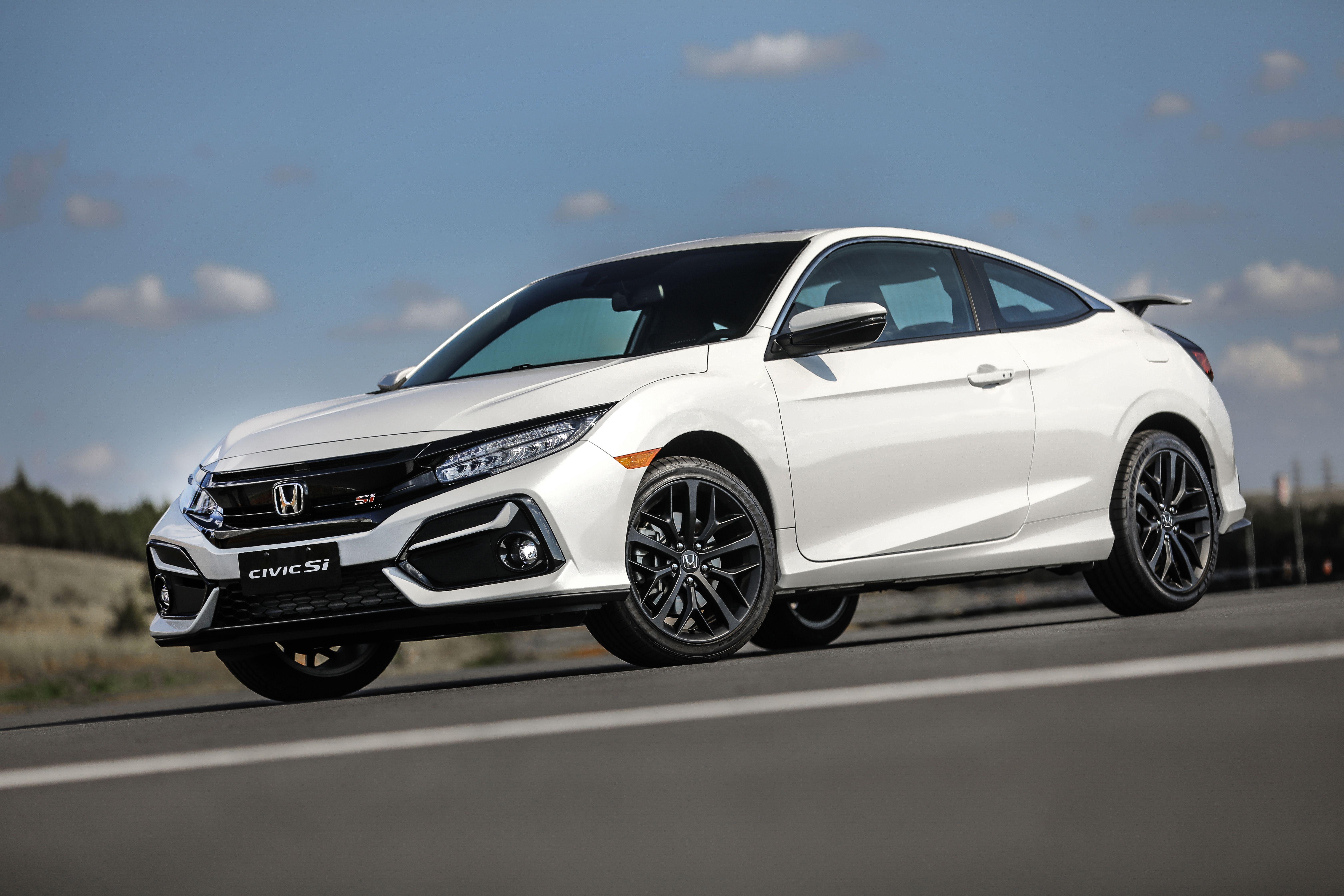 2020 Honda Civic Si Coupe Front ThreeQuarter Wallpapers 33 MotorTread