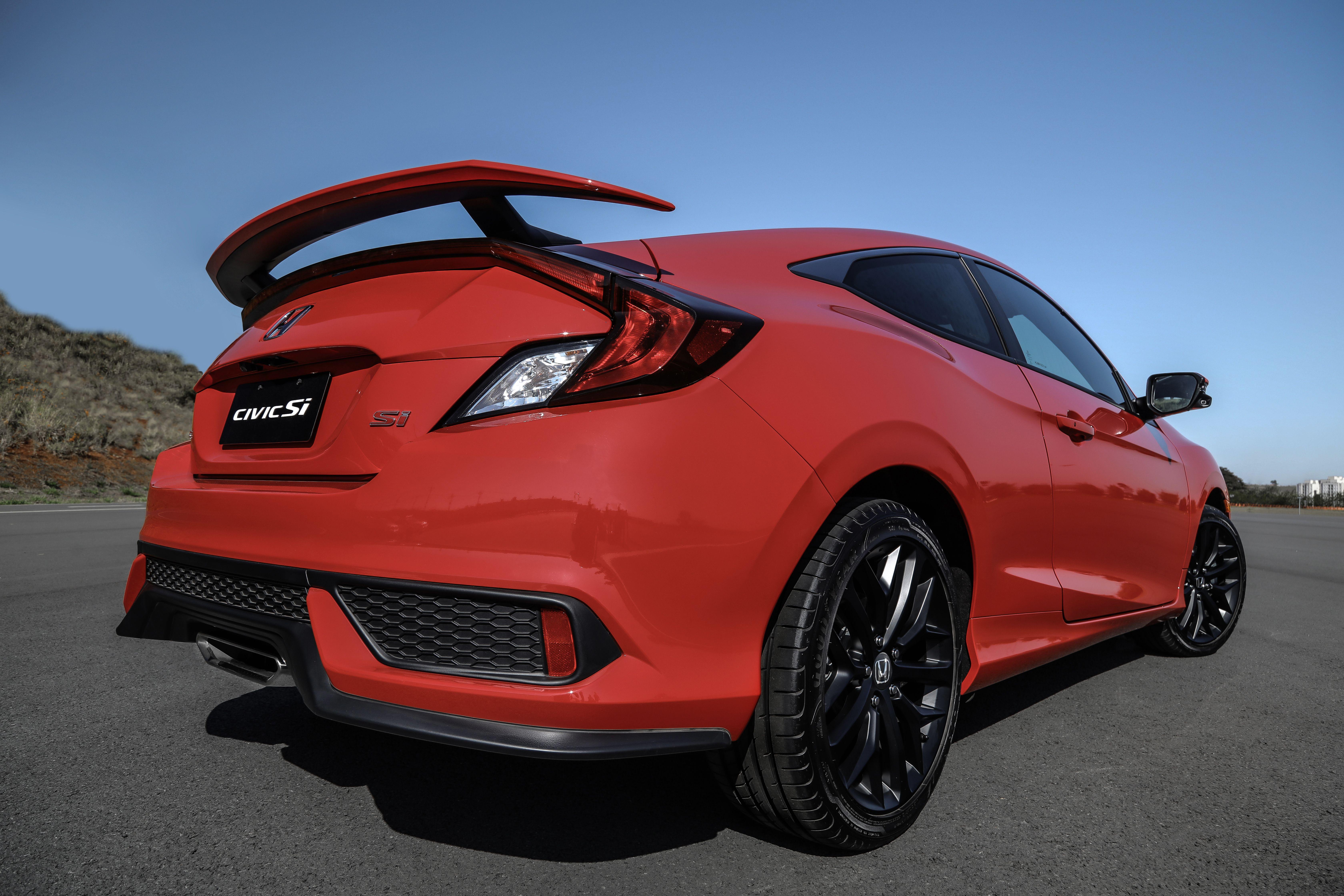 Download 2020 Honda Civic Si Coupe - Rear Three-Quarter HD Wallpaper 6720x4480 #17