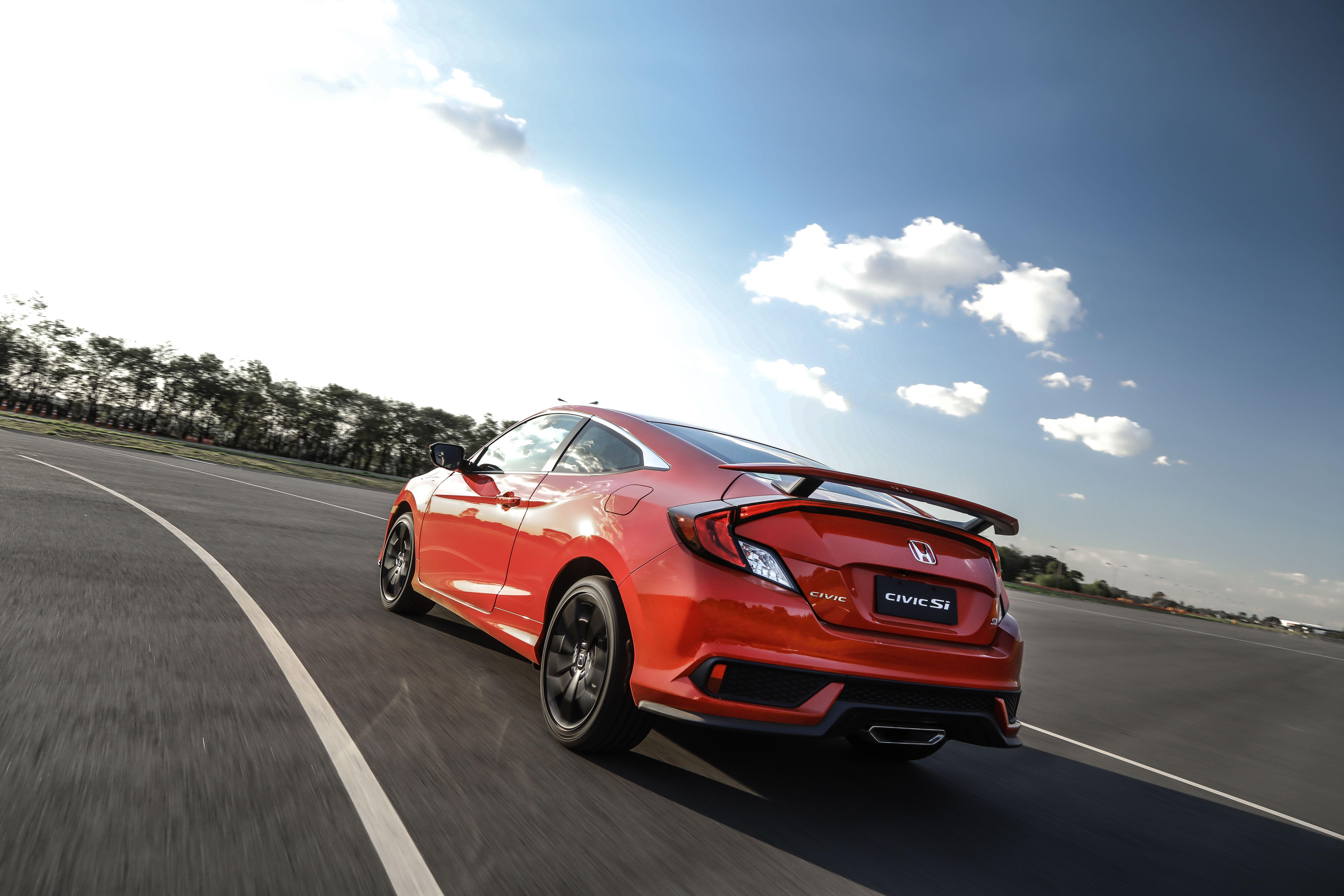 Download 2020 Honda Civic Si Coupe - Rear Three-Quarter HD Wallpaper 6720x4480 #10