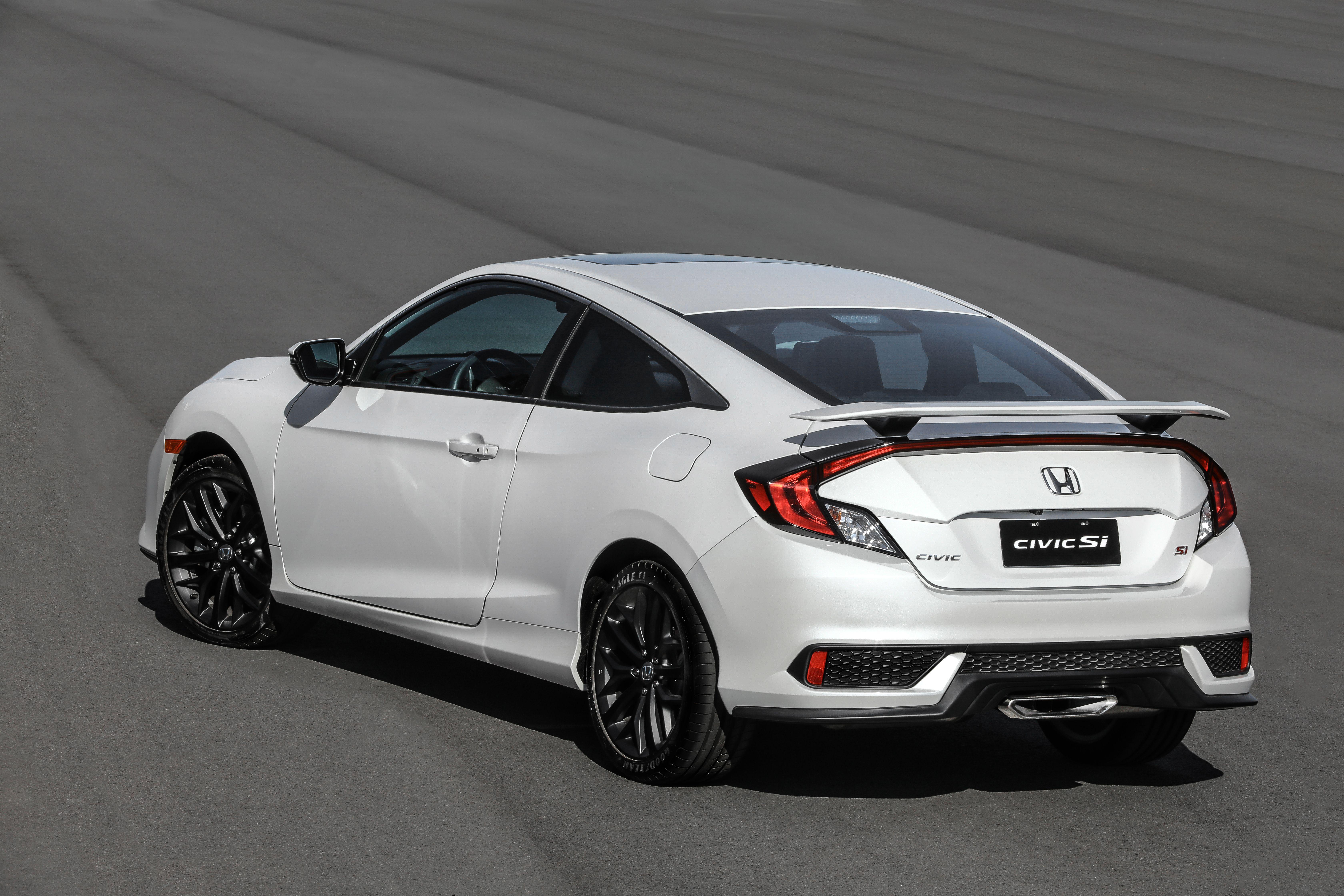 Download 2020 Honda Civic Si Coupe - Rear Three-Quarter HD Wallpaper 6720x4480 #38