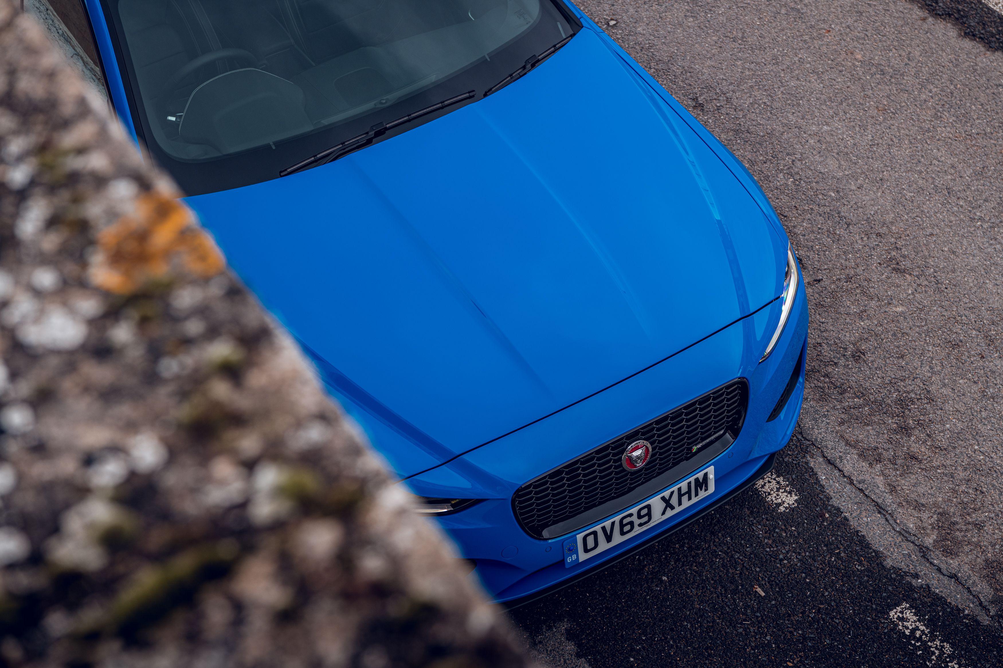 Download 2020 Jaguar XE R-Dynamic Reims Edition - Detail HD Wallpaper 3500x2333 #64