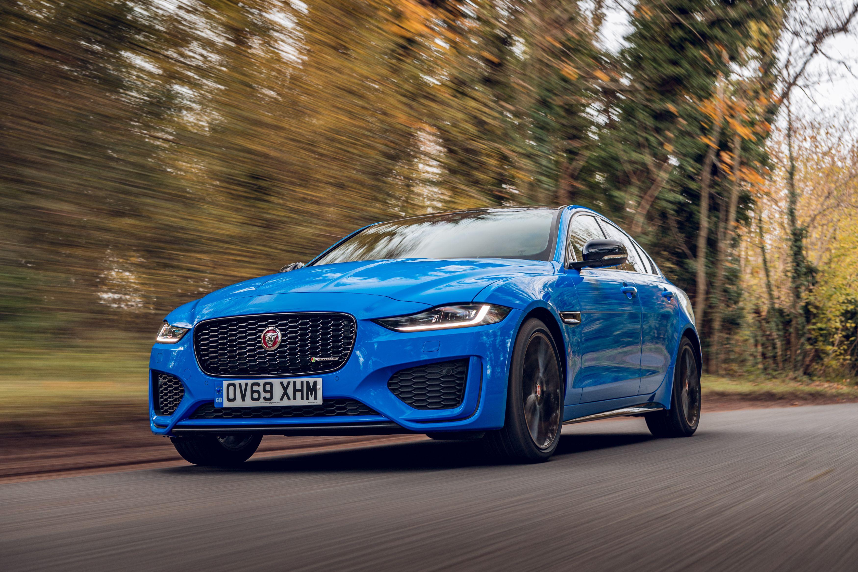 Download 2020 Jaguar XE R-Dynamic Reims Edition - Front Three-Quarter HD Wallpaper 3500x2333 #2