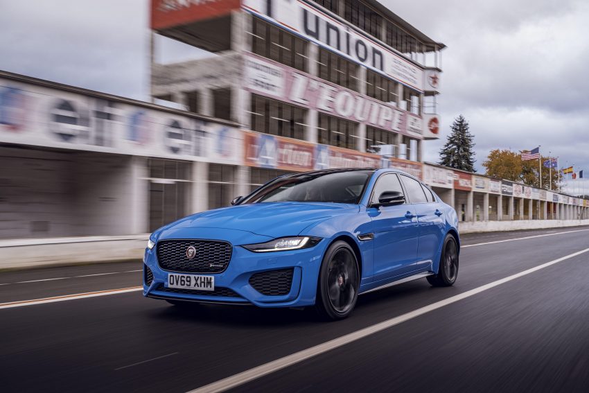 2020 Jaguar XE R-Dynamic Reims Edition - Front Three-Quarter Wallpaper 850x567 #19