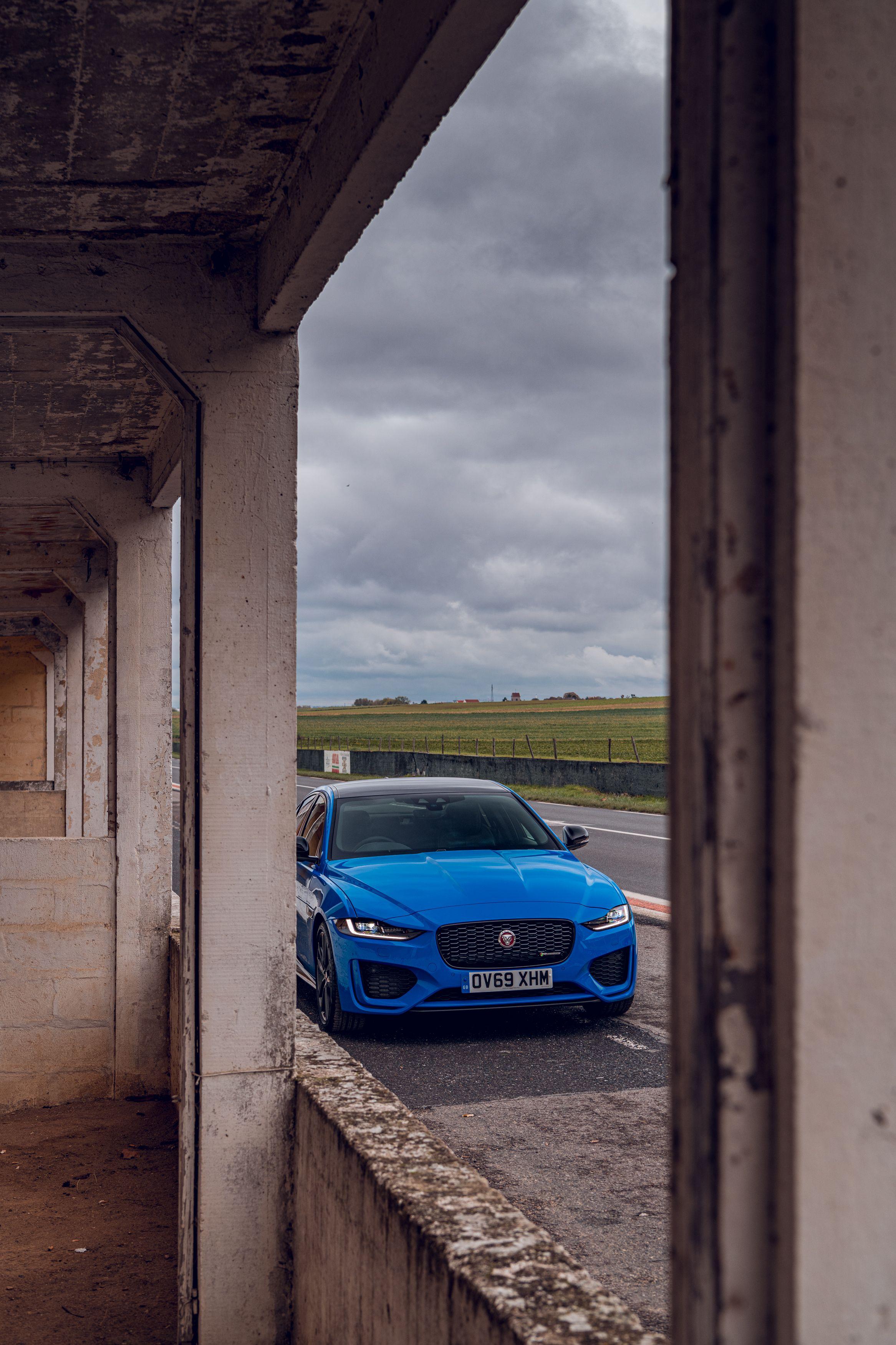Download 2020 Jaguar XE R-Dynamic Reims Edition - Front HD Phone Wallpaper 2333x3500 #39