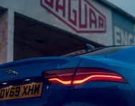 2020 Jaguar XE R-Dynamic Reims Edition - Tail Light Wallpaper 190x150