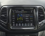 2020 Jeep Compass Limited 4xe [EU-spec] - Central Console Wallpaper 190x150